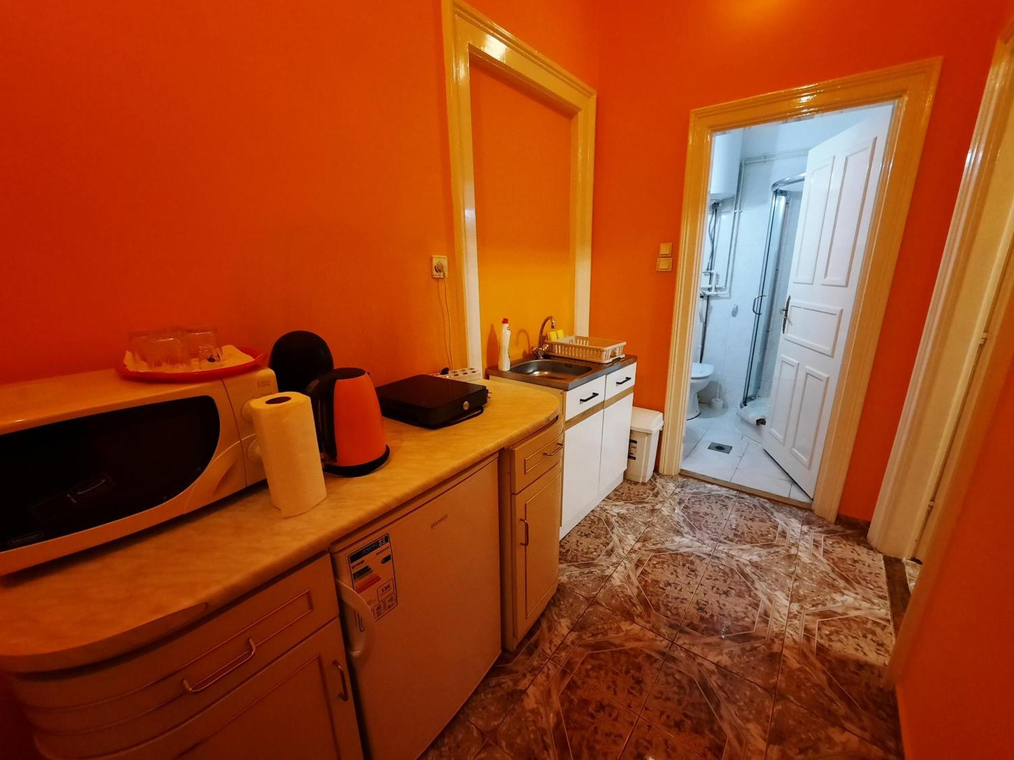 Gloria Apartman Gyula Bagian luar foto